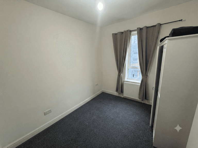 A furnished room in a shared house in Crumpsall, Manchester